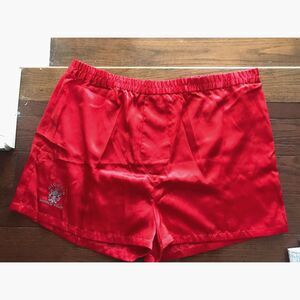 Silk Boxer Shorts . Size: Extra Large . (42-44) . Georgio Beverly Hills